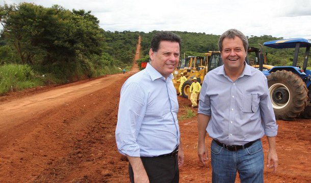 "Se depender de estradas, Marconi será reeleito"