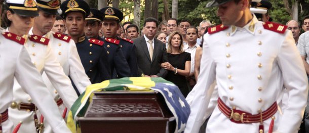Perillo compara trajetória de Mauro à de Juscelino