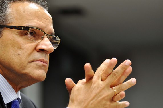 Eliane: cadê Henrique Alves para botar ordem na Casa?