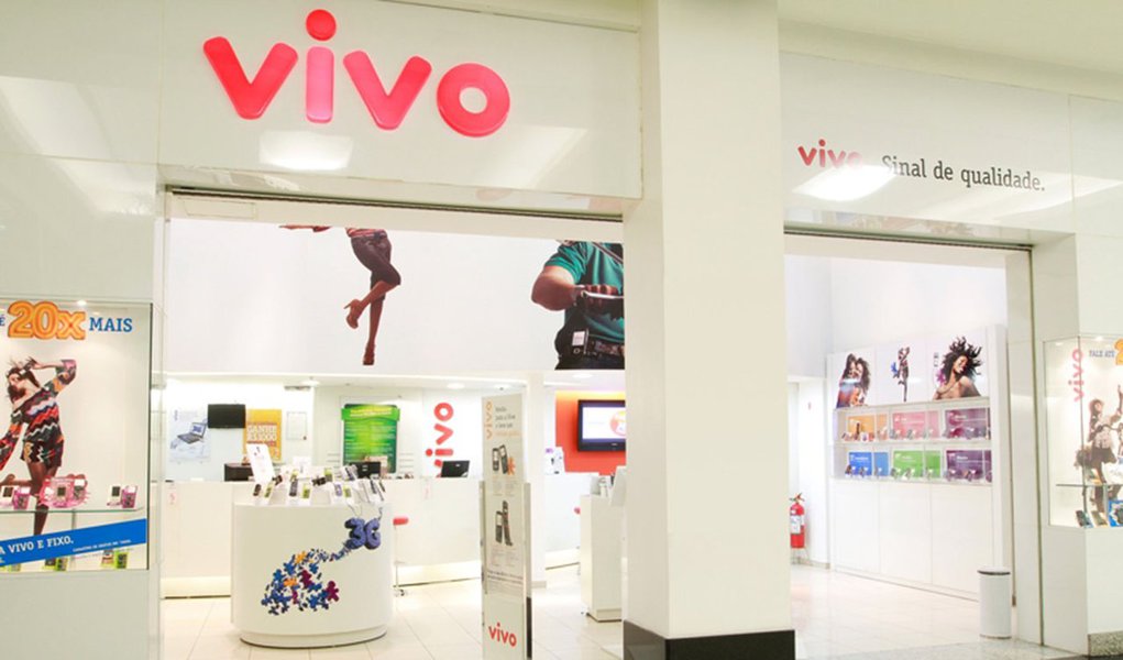 Vivo leva multa de R$ 7,5 mil da Anatel
