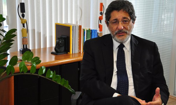 Pasadena: Gabrielli insiste no silêncio 'bilionário'