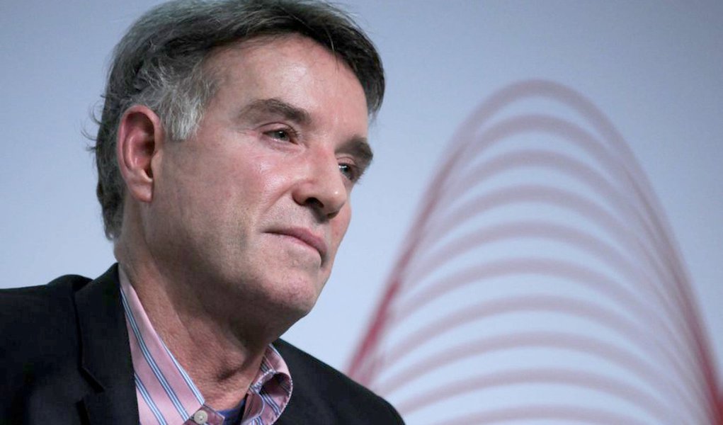 Tombo de Eike leva junto o Ibovespa