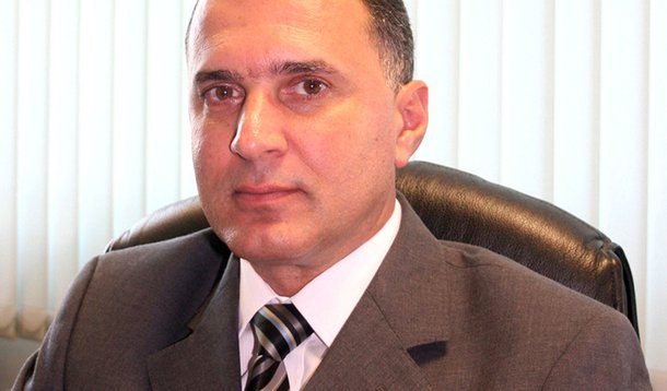 Desembargador tentou condecorar clã Cachoeira