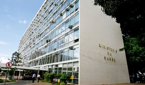 Ministério da Saúde pune 35 municípios pernambucanos