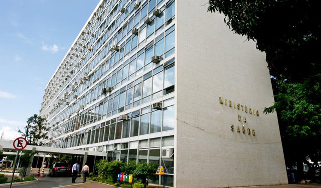 Ministério da Saúde pune 35 municípios pernambucanos