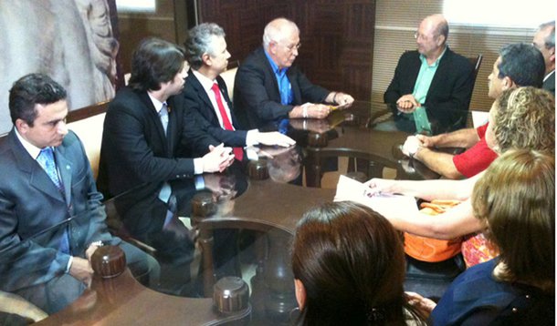 Entidades cobram transparência da ALE