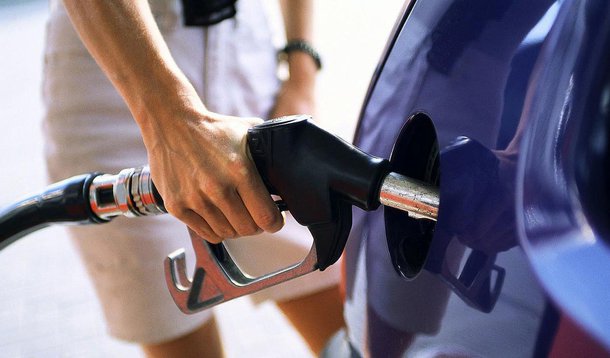 Projeção de reajuste da gasolina fica em 5%