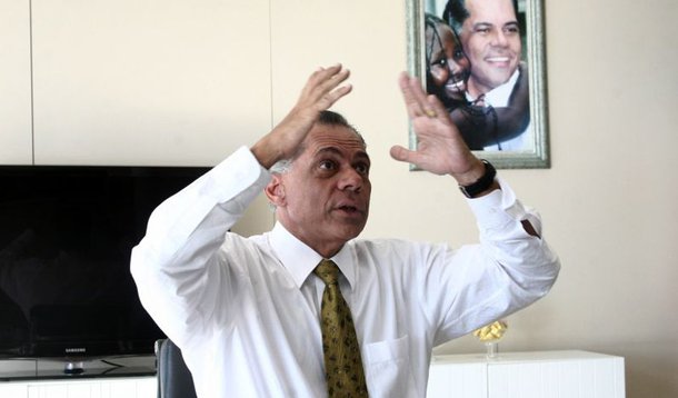 João vai para outro partido da base de Wagner