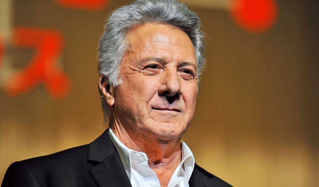 Dustin Hoffman faz tratamento contra câncer
