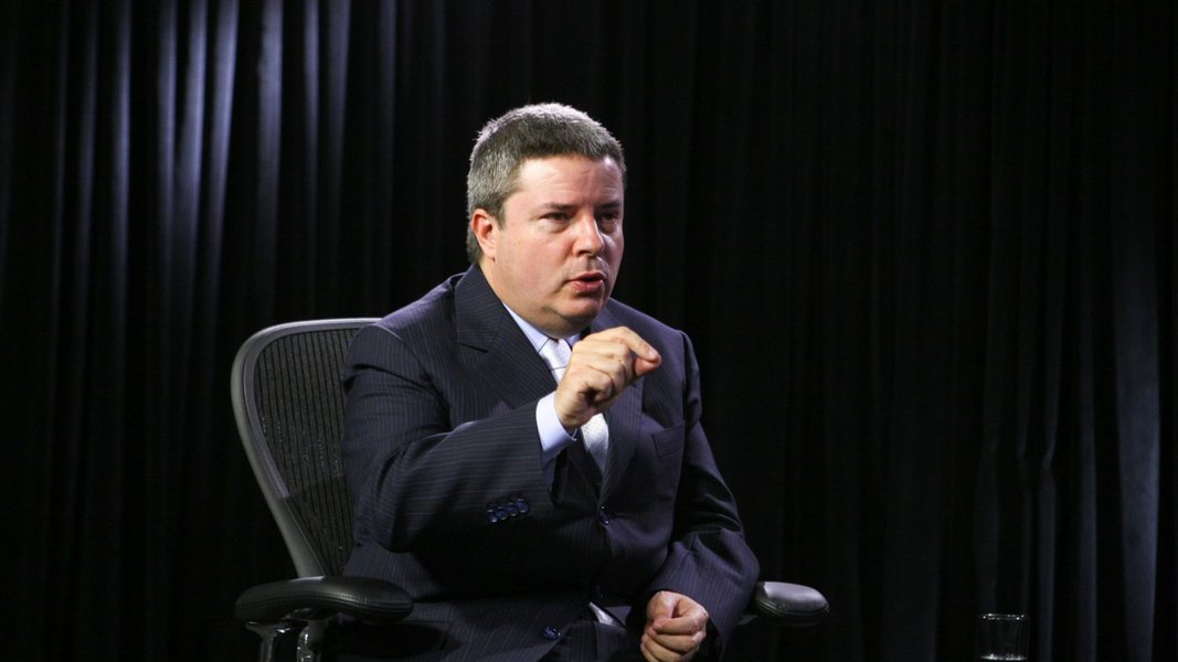 Anastasia defende novo pacto federativo