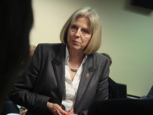 Inglaterra pode abandonar Convenção de Direitos Humanos