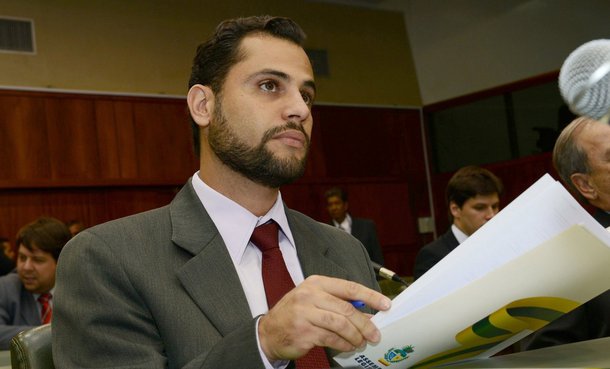 Para Simeyzon, CPIs são intrigas da oposição