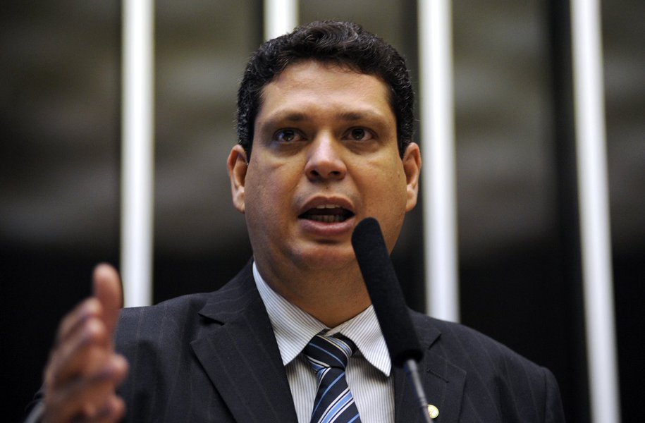 “As urnas disseram que nós temos que ser oposição”