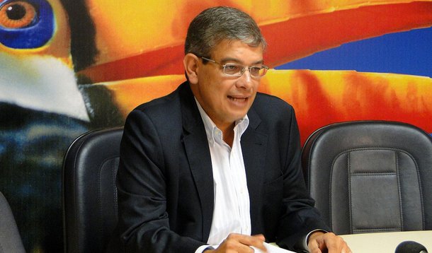 Pestana: “Dilma é incapaz de construir consensos”