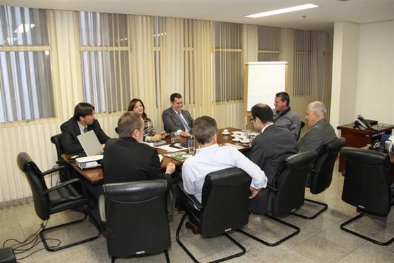 Governo anuncia novas provas e mantém UEG