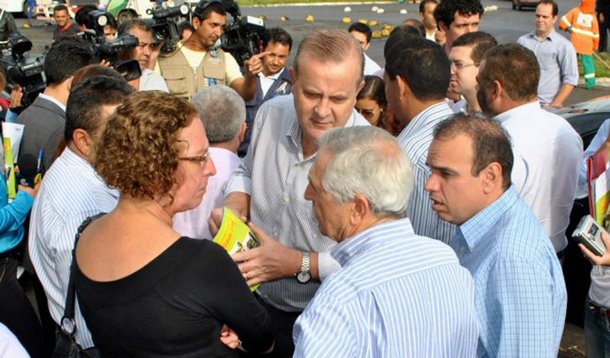 Corredor na T-63 sai em 75 dias, promete prefeito