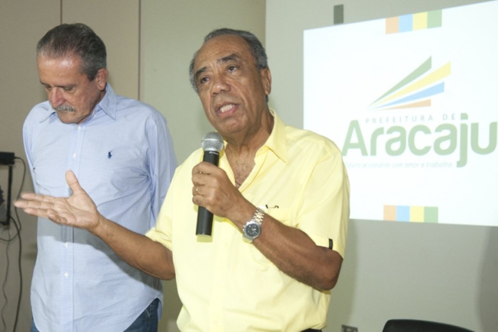 João candidato em 2014 atrapalha projeto de Amorim, diz Jozailto Lima