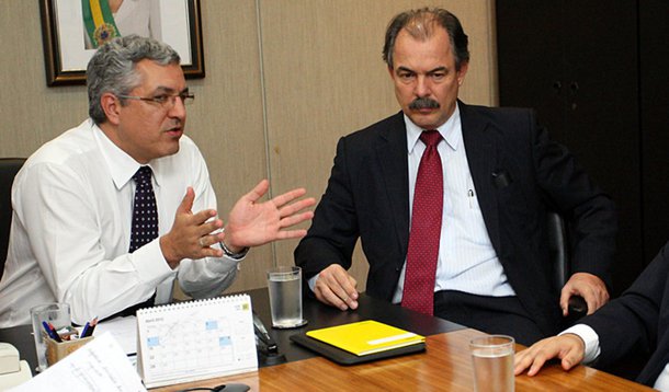 Lula traça planos para ministros do PT-SP