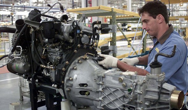 Confiança da indústria tem menor nível desde 2009