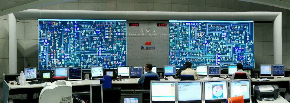 Lucro líquido da Eletropaulo despenca 93% em 2012