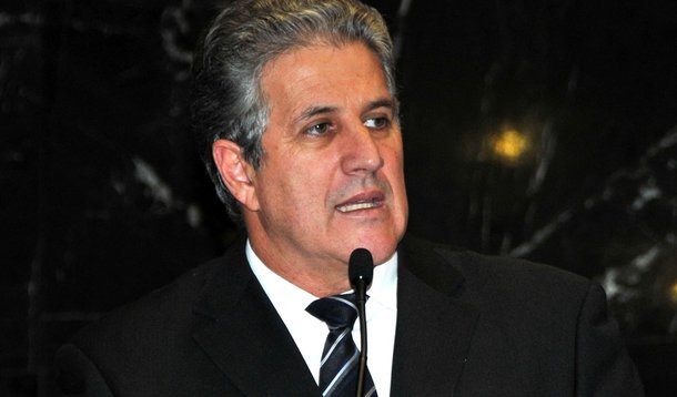 PSDB critica homenagem de Dilma ao Atlético