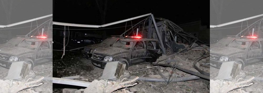 Parentes de agente cobram laudo de explosão
