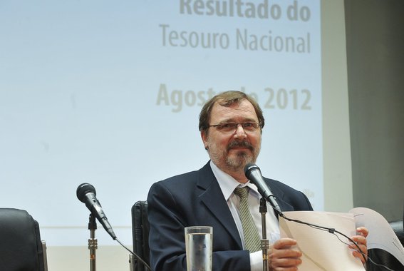 Superávit recorde em janeiro indica solidez fiscal