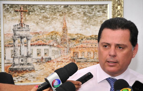 Pesquisa Fortiori: Perillo tem aprovação de 35,9%
