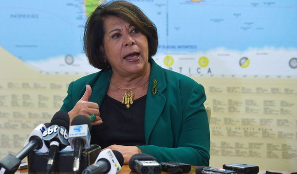 Calmon esnoba 'agenda positiva' do Congresso