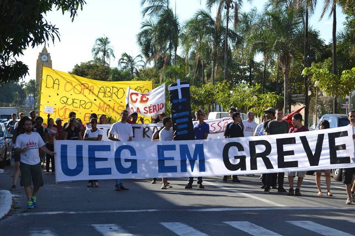 Greve na UEG chega ao fim após três meses