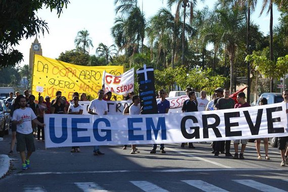 Greve na UEG chega ao fim após três meses