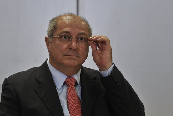 Paulo Bernardo negocia wi-fi de graça em São Paulo