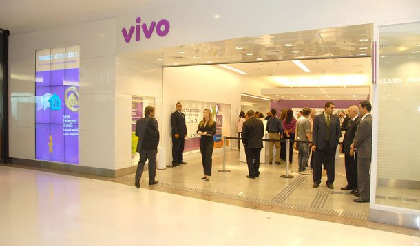 Vivo: o serviço piora, o lucro aumenta