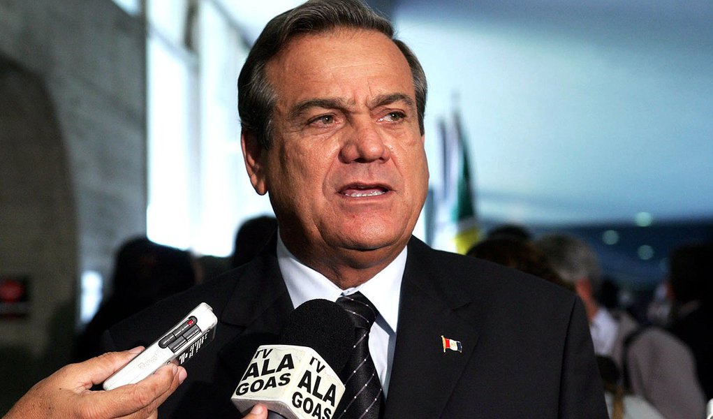 MPF acusa ex-governador  de Alagoas por corrupção