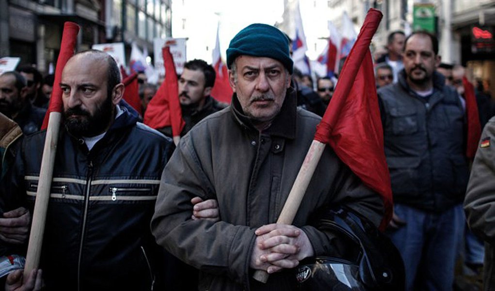 Greve contra austeridade paralisa a Grécia