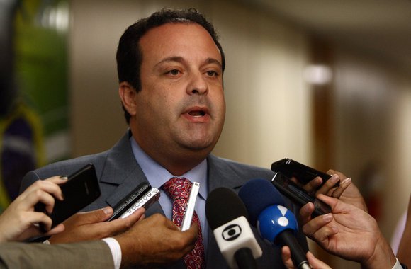 André Moura se vê injustiçado e vítima de “desalmada perseguição”
