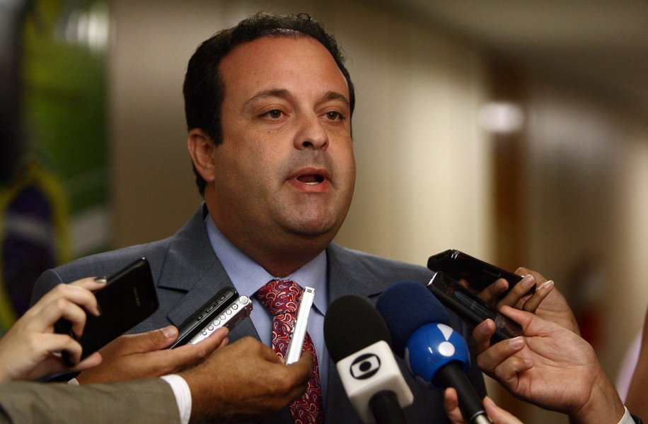 André Moura se vê injustiçado e vítima de “desalmada perseguição”