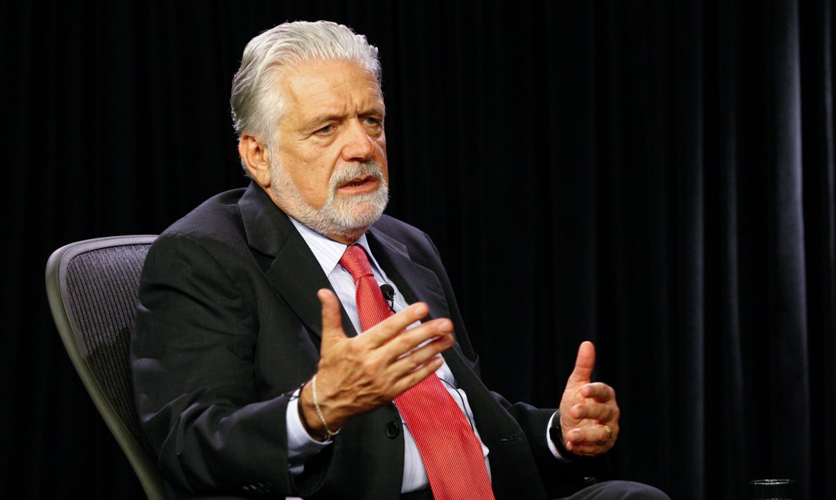 Lula garantiu a Wagner que "Dilma é a candidata dele"