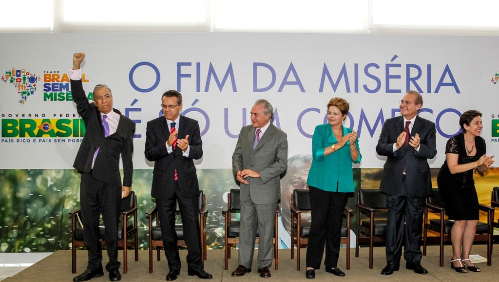 "Comemoramos hoje o resgate de 22 milhões de brasileiros da miséria"