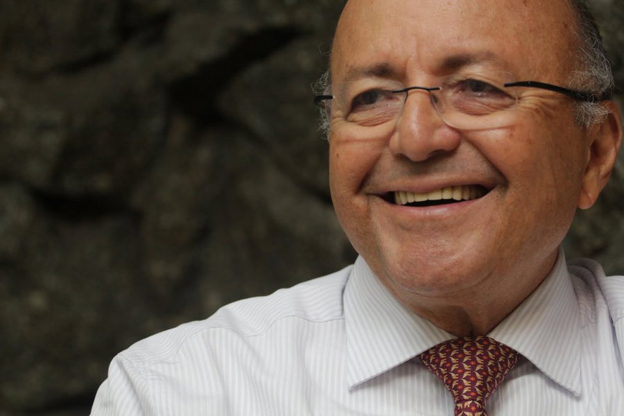 Maílson (80% de inflação) pede juros mais altos