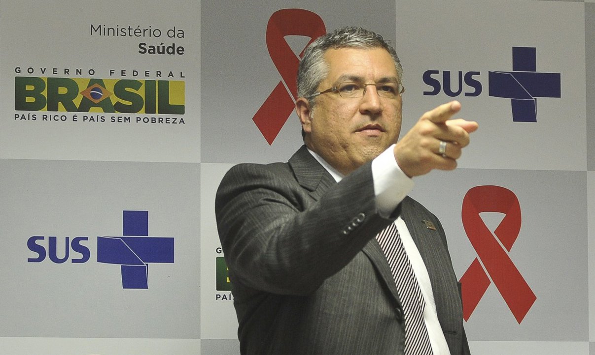 "Rejeição ao Mais Médicos faz parte da democracia"