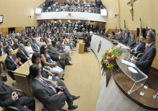 “Queremos um ano de paz com o Legislativo", afirma Marcelo Déda