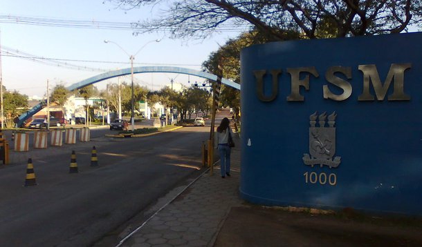 Ex-reitor da federal de Santa Maria é condenado no RS