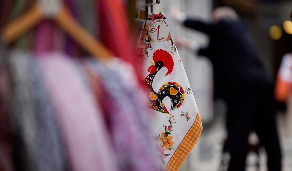 Portugal: economia deve cair 2% em terceiro ano de recessão