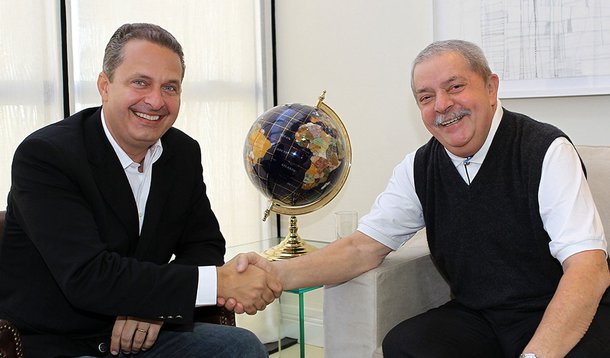 Campos dirá a Lula que será candidato em 2014