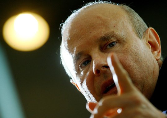 Gaspari ainda aposta na fritura de Mantega