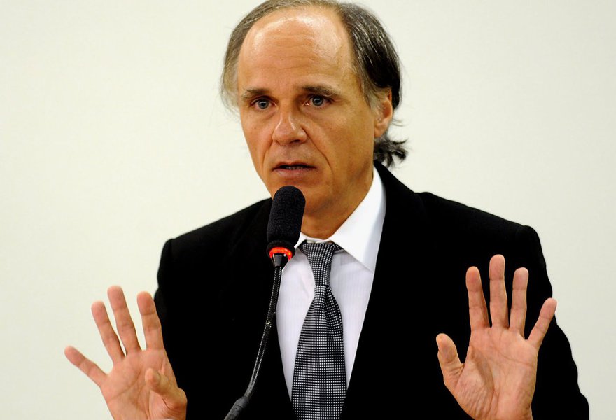 Governo atribui a Dantas reação à MP dos Portos