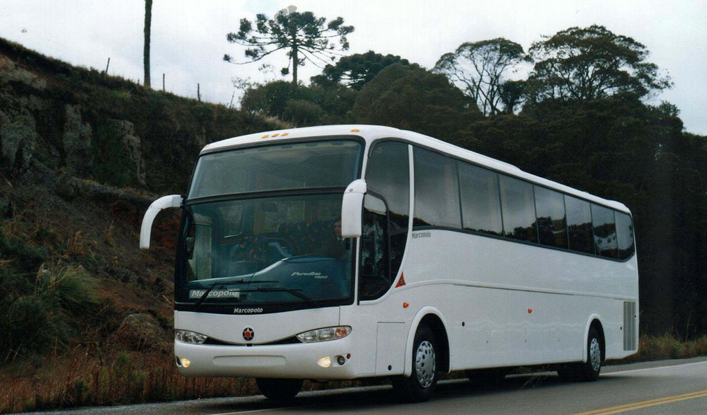 Justiça determina licitação de 2 mil linhas de ônibus