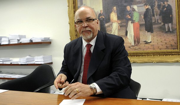 Negromonte se diz vítima de campanha infundada