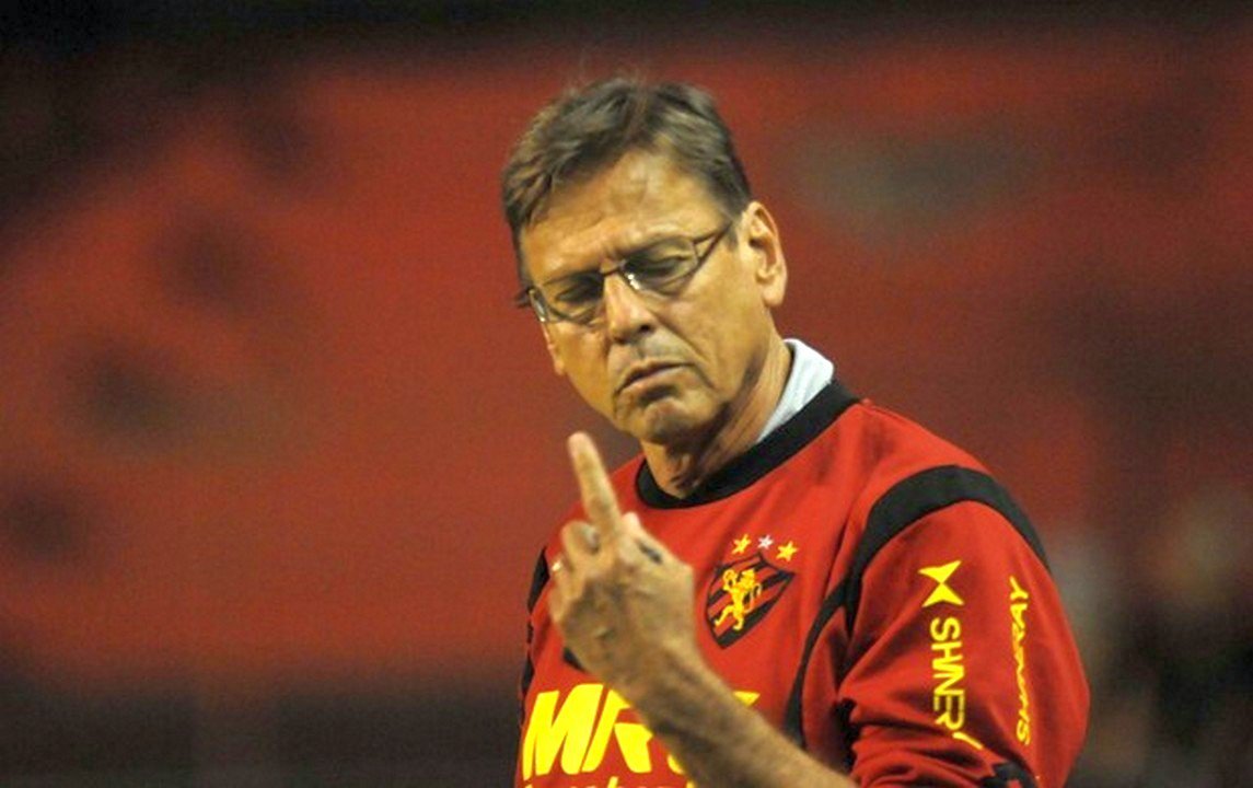 Atlético contrata Waldemar Lemos para sair do buraco